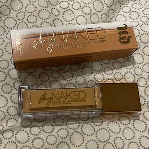Naked Skin Urban Decay Weightless Liquid Makeup foundation